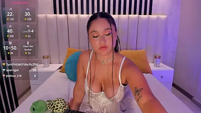 Snapshot of SamanthaConnor_ chatting on 6, 2, 2025 SamanthaConnor online show from 6, 2, 2025
