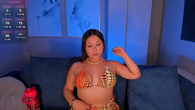 Snapshot of SamanthaConnor_ chatting on 24, 2, 2025 SamanthaConnor online show from 24, 2, 2025