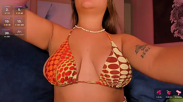 Snapshot of SamanthaConnor_ chatting on 25, 2, 2025 SamanthaConnor online show from 25, 2, 2025