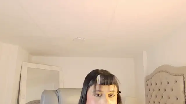 Snapshot of AshleyFerrer chatting on 2, 5, 2026 AshleyFerrer online show from 2, 5, 2026