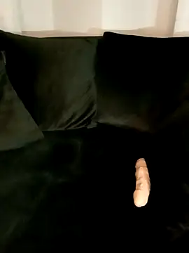 khaaleesiii online show from 27, 3, 2026