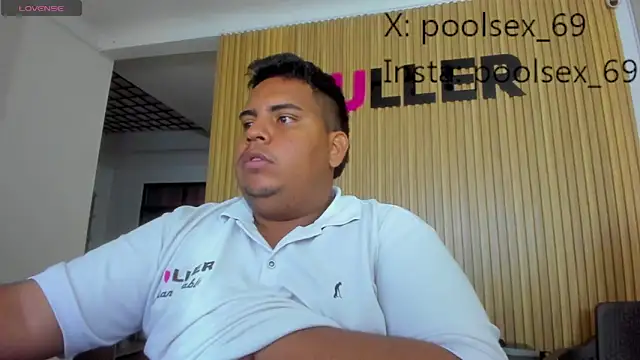 Snapshot of Poolsex_69 chatting on 27, 10, 2025 Poolsex 69 online show from 27, 10, 2025