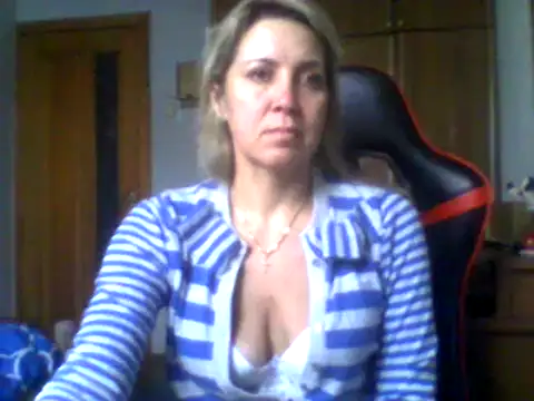 Snapshot of IrinaB1 chatting on 31, 12, 2024 IrinaB1 online show from 31, 12, 2024