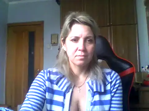 Snapshot of IrinaB1 chatting on 3, 1, 2025 IrinaB1 online show from 3, 1, 2025