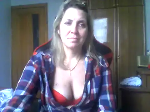 Snapshot of IrinaB1 chatting on 17, 1, 2025 IrinaB1 online show from 17, 1, 2025