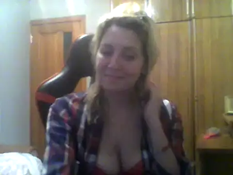 Snapshot of IrinaB1 chatting on 19, 1, 2025 IrinaB1 online show from 19, 1, 2025