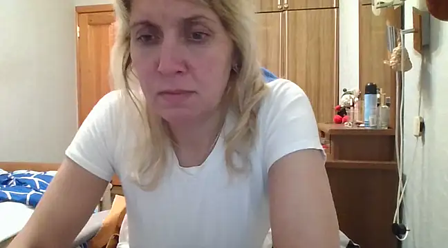 Snapshot of IrinaB1 chatting on 20, 2, 2025 IrinaB1 online show from 20, 2, 2025