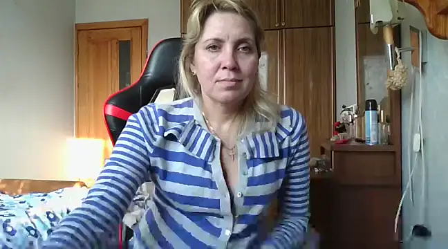 Snapshot of IrinaB1 chatting on 25, 2, 2025 IrinaB1 online show from 25, 2, 2025