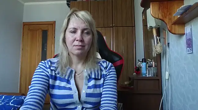 Snapshot of IrinaB1 chatting on 27, 2, 2025 IrinaB1 online show from 27, 2, 2025
