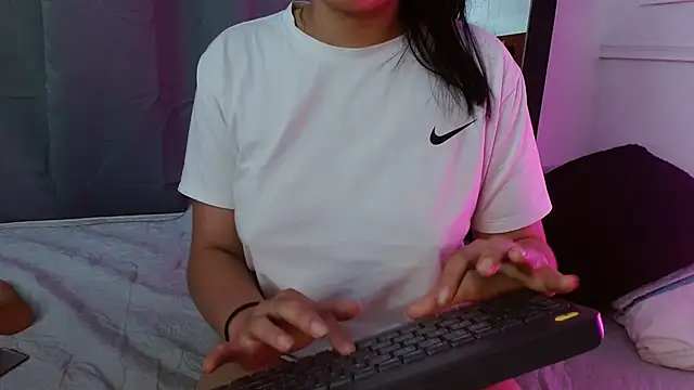 Snapshot of Susana_hank2 chatting on 13, 1, 2025 Susana hank2 online show from 13, 1, 2025