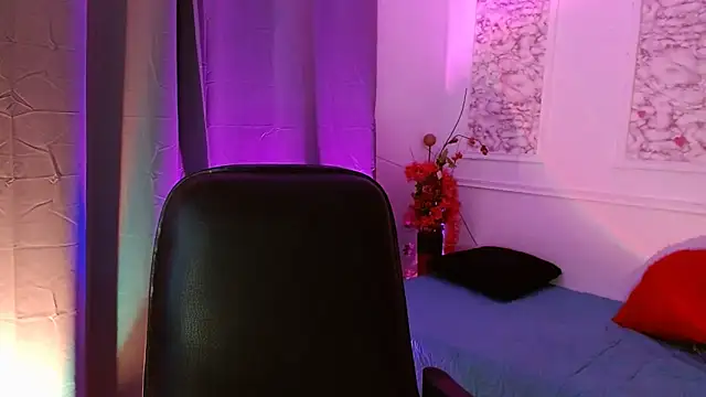 Snapshot of Susana_hank2 chatting on 17, 3, 2025 Susana hank2 online show from 17, 3, 2025