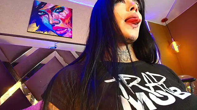 Snapshot of SamanthaaSutra chatting on 13, 12, 2025 SamanthaaSutra online show from 13, 12, 2025