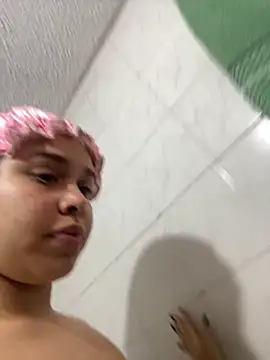 Snapshot of Haelycute chatting on 22, 10, 2025 Haelycute online show from 22, 10, 2025