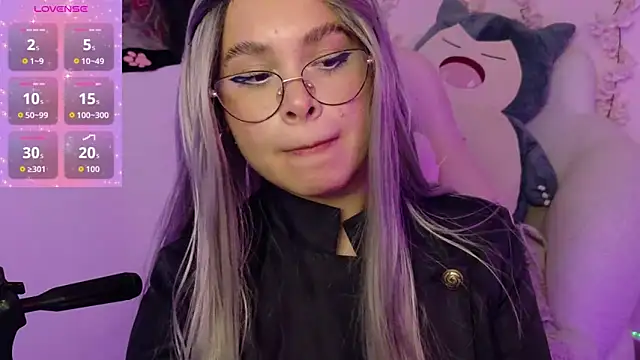 Haelycute online show from 27, 3, 2026