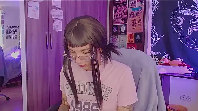 melissahowl online show from 24, 11, 2025