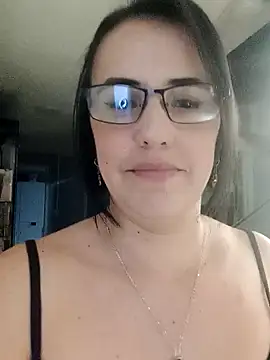 IsisBlake online show from 5, 1, 2025