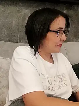 IsisBlake online show from 18, 1, 2025