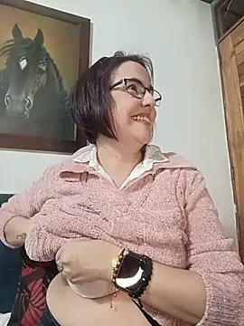 IsisBlake online show from 19, 5, 2026