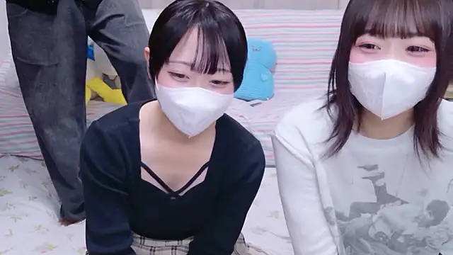 Mia--meow online show from 1, 11, 2025