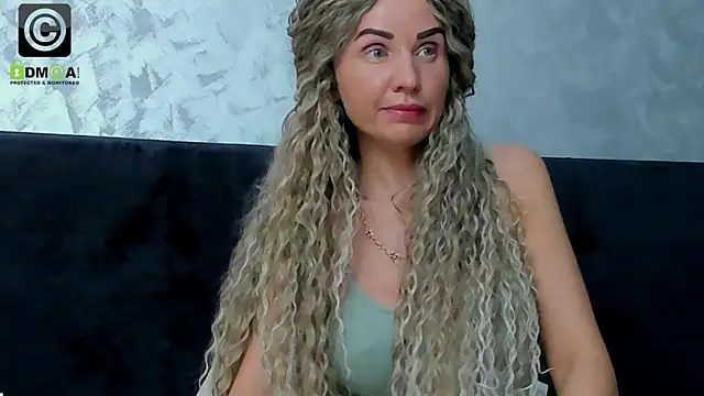 3lla Rose online show from 20, 9, 2025