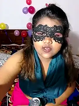 Snapshot of Sexy--queen1 chatting on 14, 2, 2025 Sexy--queen1 online show from 14, 2, 2025