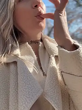 Snapshot of Crazy-Rosa chatting on 19, 3, 2026 Crazy-Rosa online show from 19, 3, 2026