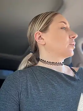 Snapshot of Crazy-Rosa chatting on 25, 3, 2026 Crazy-Rosa online show from 25, 3, 2026