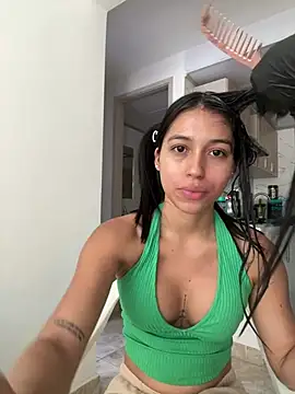 Snapshot of LinayAndValenMVP chatting on 15, 3, 2026 LinayAndValenMVP online show from 15, 3, 2026