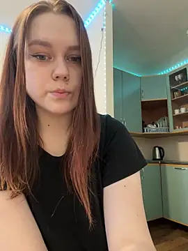 Snapshot of Marylallka5 chatting on 8, 12, 2024 Marylallka5 online show from 8, 12, 2024