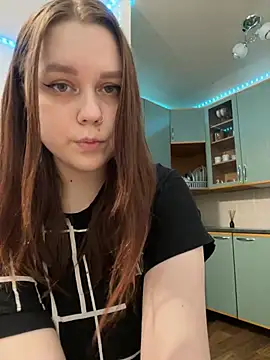 Snapshot of Marylallka5 chatting on 20, 12, 2024 Marylallka5 online show from 20, 12, 2024