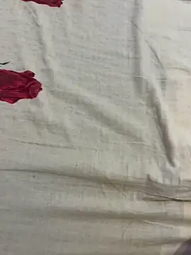 Snapshot of Marylallka5 chatting on 23, 12, 2024 Marylallka5 online show from 23, 12, 2024