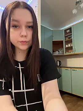 Snapshot of Marylallka5 chatting on 13, 1, 2025 Marylallka5 online show from 13, 1, 2025