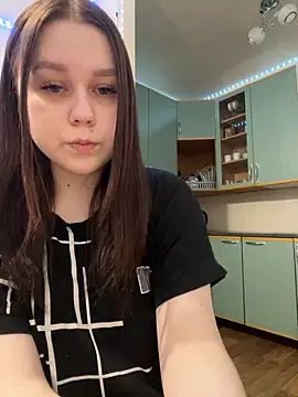 Snapshot of Marylallka5 chatting on 17, 1, 2025 Marylallka5 online show from 17, 1, 2025