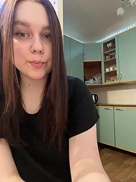 Snapshot of Marylallka5 chatting on 4, 2, 2025 Marylallka5 online show from 4, 2, 2025