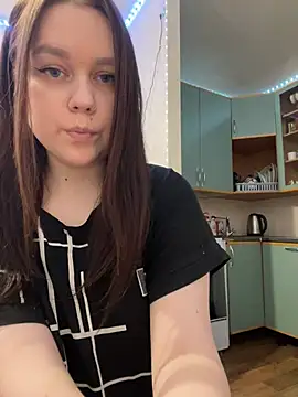 Snapshot of Marylallka5 chatting on 24, 2, 2025 Marylallka5 online show from 24, 2, 2025