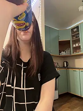 Snapshot of Marylallka5 chatting on 6, 3, 2025 Marylallka5 online show from 6, 3, 2025