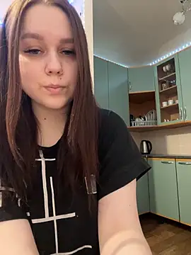 Snapshot of Marylallka5 chatting on 12, 3, 2025 Marylallka5 online show from 12, 3, 2025