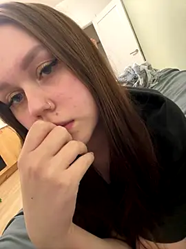 Snapshot of Marylallka5 chatting on 18, 9, 2025 Marylallka5 online show from 18, 9, 2025