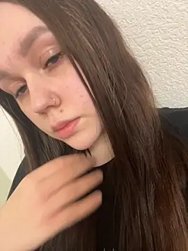 Snapshot of Marylallka5 chatting on 29, 9, 2025 Marylallka5 online show from 29, 9, 2025