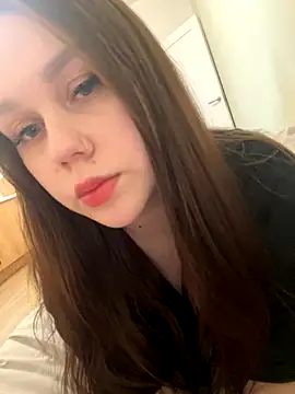 Snapshot of Marylallka5 chatting on 12, 10, 2025 Marylallka5 online show from 12, 10, 2025