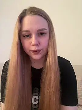 Snapshot of Marylallka5 chatting on 26, 6, 2026 Marylallka5 online show from 26, 6, 2026