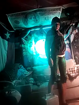 Snapshot of Gillygilly76 chatting on 24, 2, 2026 Gillygilly76 online show from 24, 2, 2026