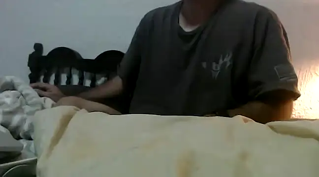 Snapshot of lover_camer chatting on 21, 2, 2025 lover camer online show from 21, 2, 2025
