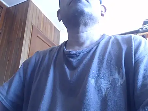 Snapshot of lover_camer chatting on 27, 2, 2026 lover camer online show from 27, 2, 2026