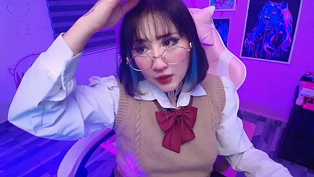 Snapshot of Miwa_violet chatting on 6, 6, 2026 Miwa violet online show from 6, 6, 2026