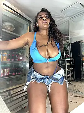 Snapshot of MAREIA_25 chatting on 27, 2, 2025 MAREIA 25 online show from 27, 2, 2025