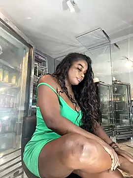 Snapshot of MAREIA_25 chatting on 12, 3, 2025 MAREIA 25 online show from 12, 3, 2025