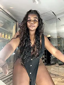 Snapshot of MAREIA_25 chatting on 20, 3, 2025 MAREIA 25 online show from 20, 3, 2025