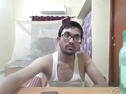 THE NAKED BOY online show from 1, 10, 2025