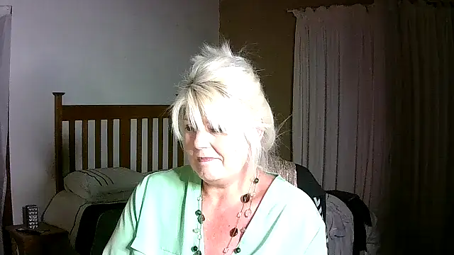 Miahotmilf online show from 22, 11, 2025